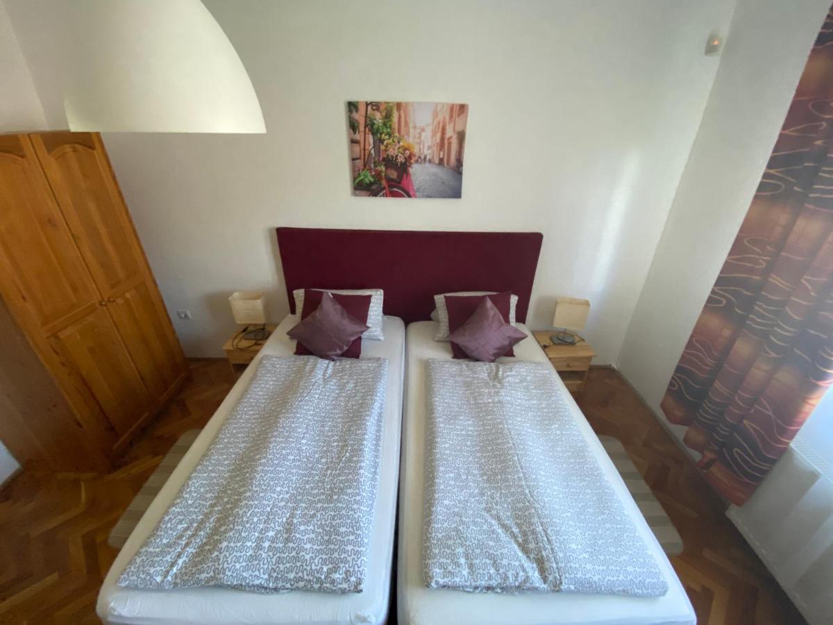 Anonymus Vendeghaz Apartment Siofok Exterior photo