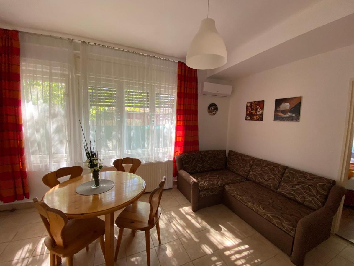 Anonymus Vendeghaz Apartment Siofok Exterior photo